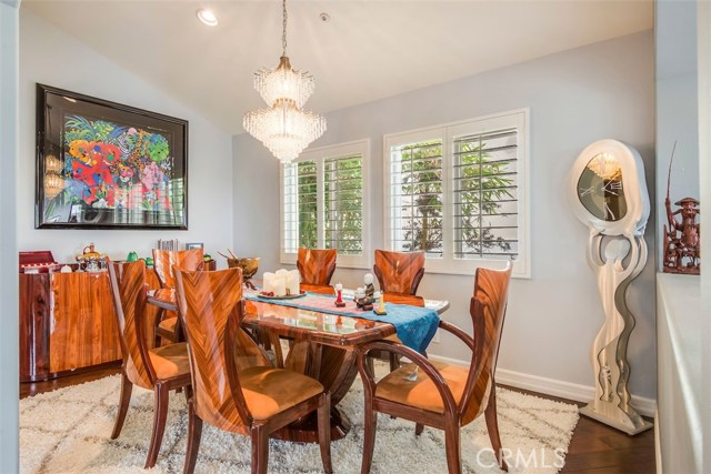 702 Juanita Avenue, Redondo Beach, California 90277, 4 Bedrooms Bedrooms, ,3 BathroomsBathrooms,Residential,Sold,Juanita,PV17180405