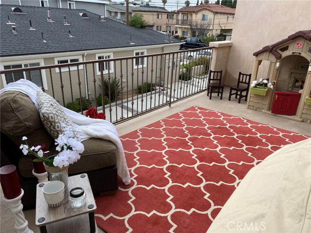2318 Vanderbilt Lane, Redondo Beach, California 90278, 4 Bedrooms Bedrooms, ,2 BathroomsBathrooms,Residential,Sold,Vanderbilt,SB20150244