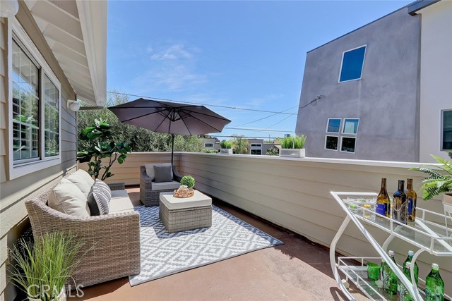 2417 Rockefeller Lane, Redondo Beach, California 90278, 3 Bedrooms Bedrooms, ,2 BathroomsBathrooms,Residential,Sold,Rockefeller,SB19182648 2417 Rockefeller Lane, Redondo Beach, California 90278, 3 Bedrooms Bedrooms, ,2 BathroomsBathrooms,Residential,Sold,Rockefeller,SB19182648