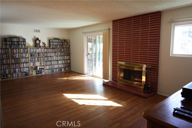 Living room with fire place