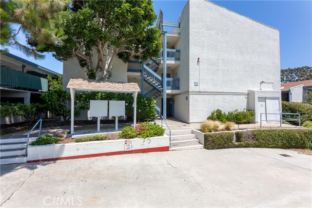 800 Camino Real, Redondo Beach, California 90277, 1 Bedroom Bedrooms, ,1 BathroomBathrooms,Residential,Sold,Camino Real,PW21143033