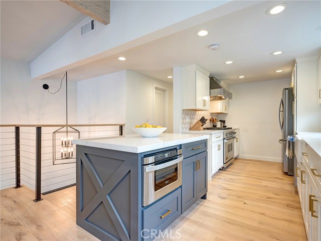 1635 Goodman Avenue, Redondo Beach, California 90278, 3 Bedrooms Bedrooms, ,2 BathroomsBathrooms,Residential,Sold,Goodman,SB20149594