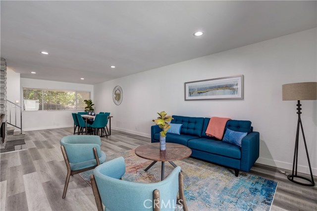 1320 12th Street, Manhattan Beach, California 90266, 2 Bedrooms Bedrooms, ,2 BathroomsBathrooms,Residential,Sold,12th,SB20186384