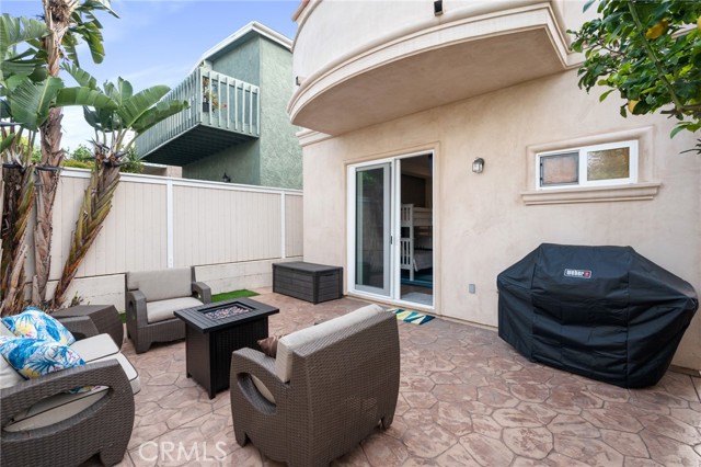 1736 Goodman Avenue, Redondo Beach, California 90278, 3 Bedrooms Bedrooms, ,2 BathroomsBathrooms,Residential,Sold,Goodman,SB21082880