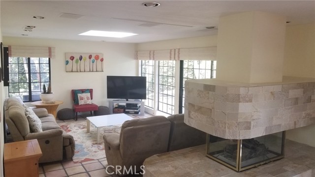 2109 Avenida Aprenda, Rancho Palos Verdes, California 90275, 3 Bedrooms Bedrooms, ,2 BathroomsBathrooms,Residential,Sold,Avenida Aprenda,PV18079557