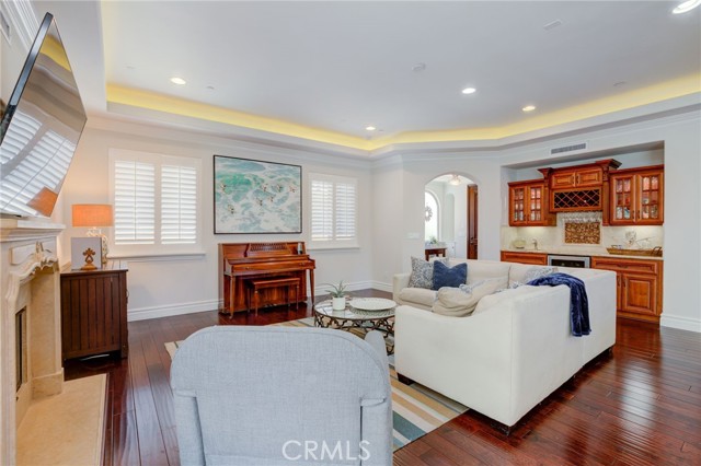 2226 Gates Ave., Redondo Beach, California 90278, 4 Bedrooms Bedrooms, ,3 BathroomsBathrooms,Residential,Sold,Gates Ave.,SB21066346