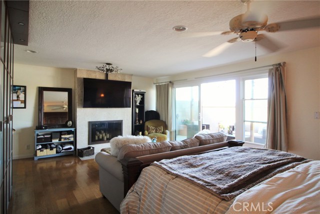1623 RAYMOND AVENUE, Hermosa Beach, California 90254, 3 Bedrooms Bedrooms, ,2 BathroomsBathrooms,Residential,Sold,RAYMOND AVENUE,SB19254248