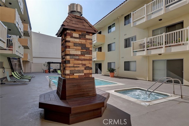 1707 Pacific Coast, Hermosa Beach, California 90254, 1 Bedroom Bedrooms, ,1 BathroomBathrooms,Residential,Sold,Pacific Coast,SB21083287