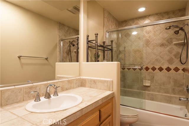 2223 Mathews Avenue, Redondo Beach, California 90278, 3 Bedrooms Bedrooms, ,3 BathroomsBathrooms,Residential,Sold,Mathews,SB19080062