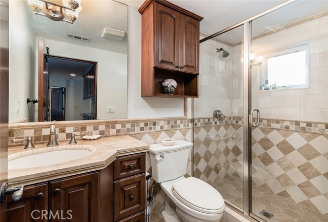 161 1st Court, Hermosa Beach, California 90254, 3 Bedrooms Bedrooms, ,3 BathroomsBathrooms,Residential,Sold,1st,SB18066739