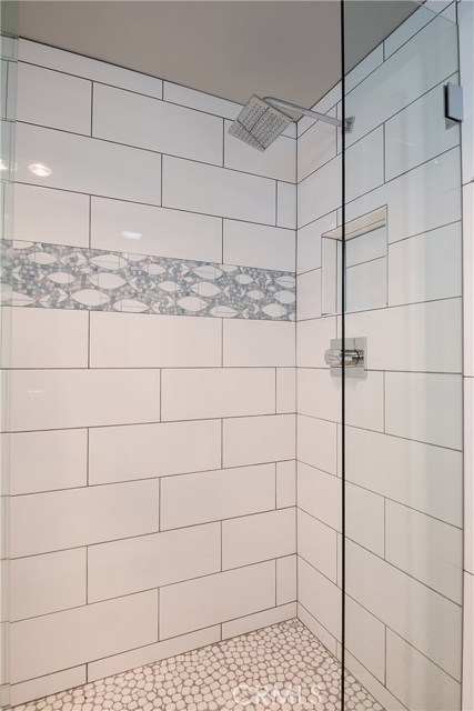 558 Rosecrans Avenue, Manhattan Beach, California 90266, 3 Bedrooms Bedrooms, ,3 BathroomsBathrooms,Residential,Sold,Rosecrans,SB20105712