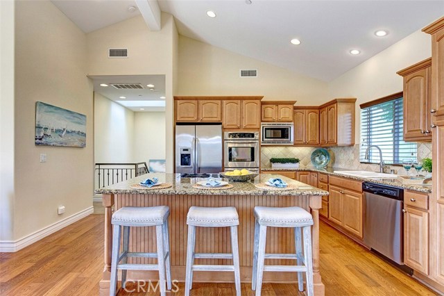 2111 Carnegie Lane, Redondo Beach, California 90278, 4 Bedrooms Bedrooms, ,2 BathroomsBathrooms,Residential,Sold,Carnegie,SB19206209