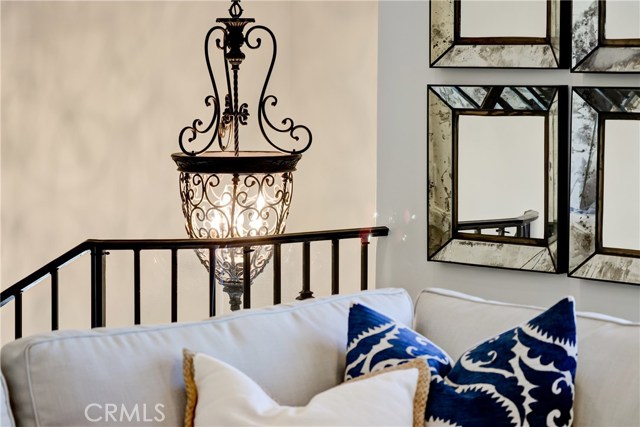 202 Irena Avenue, Redondo Beach, California 90277, 3 Bedrooms Bedrooms, ,2 BathroomsBathrooms,Residential,Sold,Irena,SB19090695