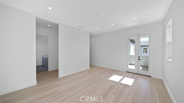 2421 Voorhees Avenue, Redondo Beach, California 90278, 4 Bedrooms Bedrooms, ,3 BathroomsBathrooms,Residential,Sold,Voorhees,PV21111181