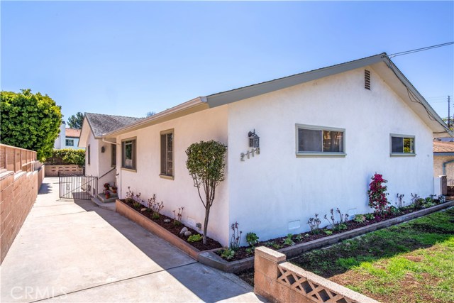 2118 Speyer Lane, Redondo Beach, California 90278, 4 Bedrooms Bedrooms, ,2 BathroomsBathrooms,Residential,Sold,Speyer,PV18105190