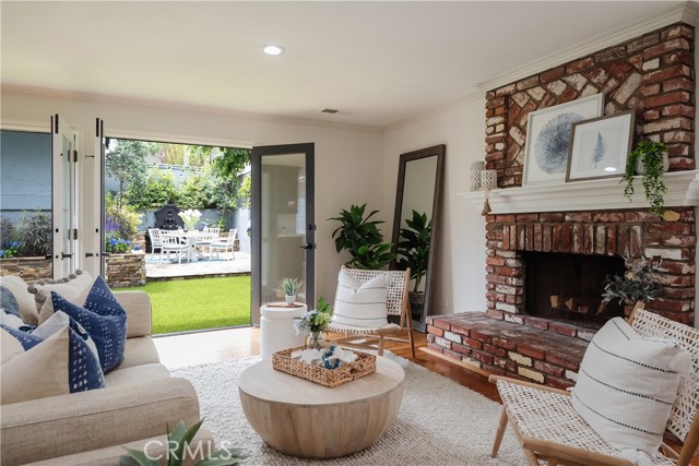 754 35th Street, Manhattan Beach, California 90266, 5 Bedrooms Bedrooms, ,3 BathroomsBathrooms,Residential,Sold,35th,SB21137408