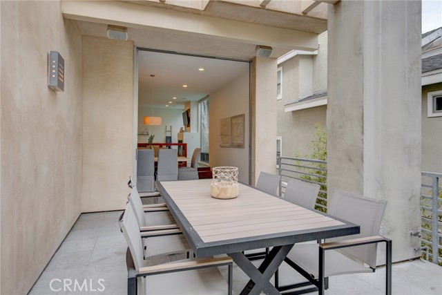 2400 Palm Avenue, Manhattan Beach, California 90266, 4 Bedrooms Bedrooms, ,4 BathroomsBathrooms,Residential,Sold,Palm,SB20055026