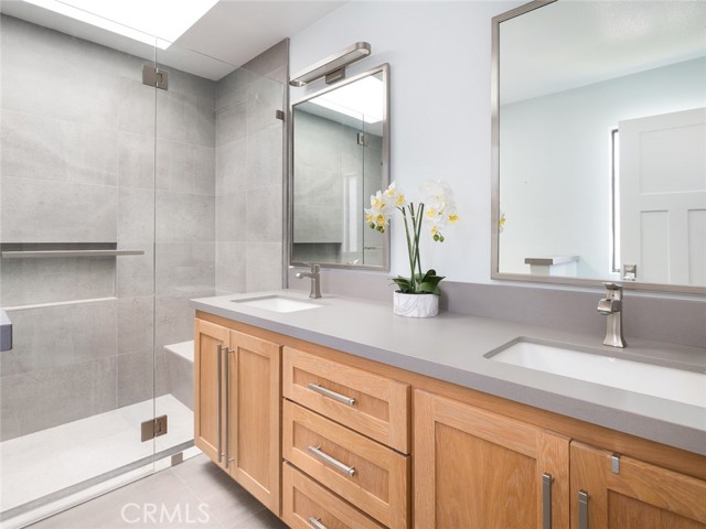 2009 Morgan Lane, Redondo Beach, California 90278, 3 Bedrooms Bedrooms, ,2 BathroomsBathrooms,Residential,Sold,Morgan,SB21073408