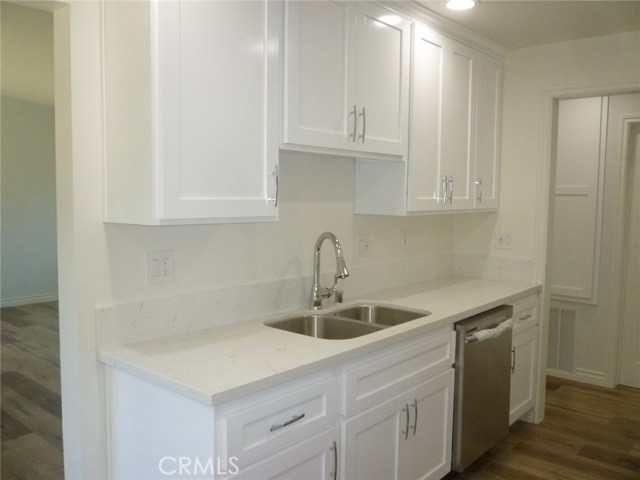 Another view of the kitchen.
