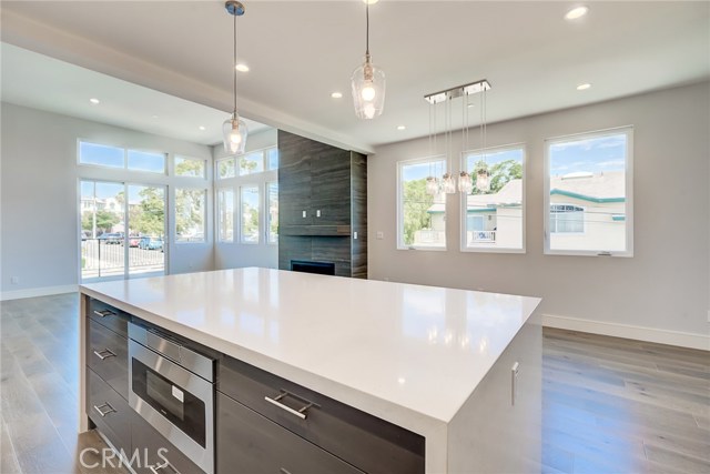 1807 Green Lane, Redondo Beach, California 90278, 5 Bedrooms Bedrooms, ,5 BathroomsBathrooms,Residential,Sold,Green,PV19214279