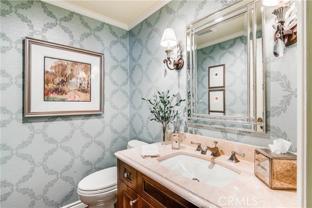 30 Country Lane, Rolling Hills Estates, California 90274, 4 Bedrooms Bedrooms, ,3 BathroomsBathrooms,Residential,Sold,Country,PV20008368