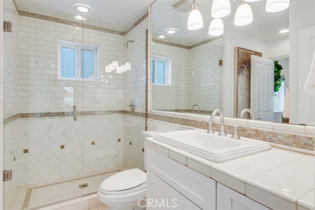 1038 Avenue D, Redondo Beach, California 90277, 5 Bedrooms Bedrooms, ,4 BathroomsBathrooms,Residential,Sold,Avenue D,PV21115047