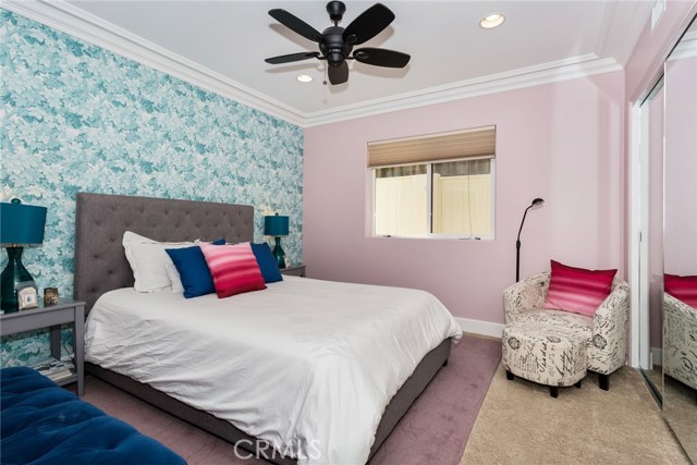 202 Irena Avenue, Redondo Beach, California 90277, 4 Bedrooms Bedrooms, ,3 BathroomsBathrooms,Residential,Sold,Irena,OC18171138