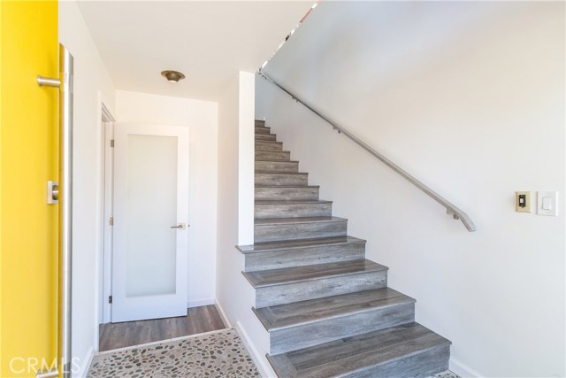 141 Vista Del Parque, Redondo Beach, California 90277, 4 Bedrooms Bedrooms, ,2 BathroomsBathrooms,Residential,Sold,Vista Del Parque,PV17151169