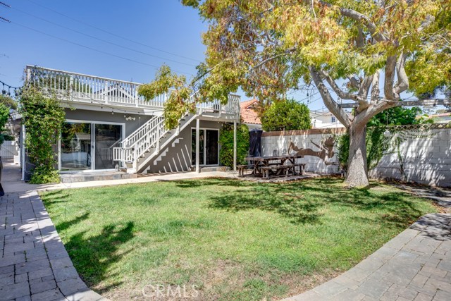 904 Knob Hill Avenue, Redondo Beach, California 90277, 4 Bedrooms Bedrooms, ,2 BathroomsBathrooms,Residential,Sold,Knob Hill,SB20157214