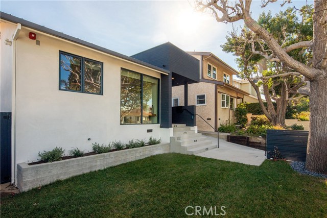 3528 Poinsettia Avenue, Manhattan Beach, California 90266, 3 Bedrooms Bedrooms, ,2 BathroomsBathrooms,Residential,Sold,Poinsettia,SB18281926