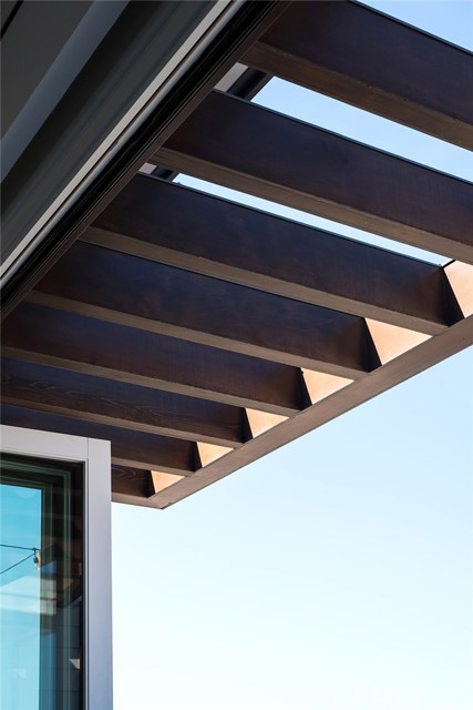 1121 Manhattan Ave, Hermosa Beach, California 90254, 4 Bedrooms Bedrooms, ,2 BathroomsBathrooms,Residential,Sold,Manhattan Ave,SB18116434