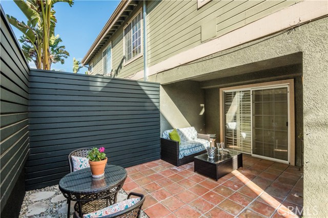 2231 Mathews Avenue, Redondo Beach, California 90278, 3 Bedrooms Bedrooms, ,2 BathroomsBathrooms,Residential,Sold,Mathews,PV21018337