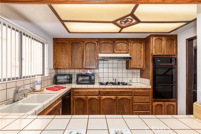 1705 Ford Avenue, Redondo Beach, California 90278, 3 Bedrooms Bedrooms, ,1 BathroomBathrooms,Residential,Sold,Ford,SB19180751