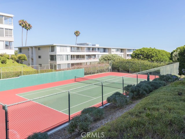 32614 Coastsite Drive, Rancho Palos Verdes, California 90275, 2 Bedrooms Bedrooms, ,2 BathroomsBathrooms,Residential,Sold,Coastsite,PV20231252