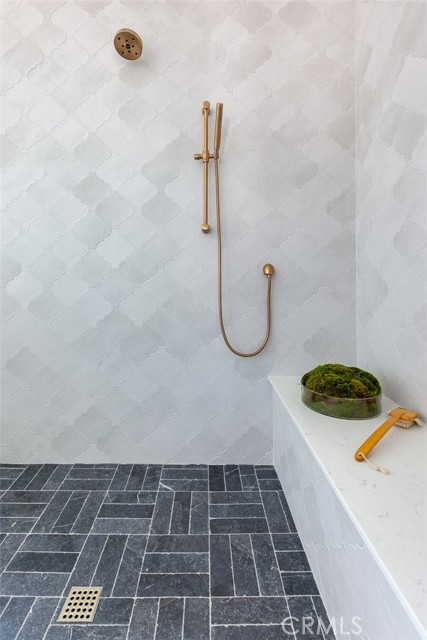 2003 Gates Avenue, Redondo Beach, California 90278, 4 Bedrooms Bedrooms, ,4 BathroomsBathrooms,Residential,Sold,Gates,SB21078366