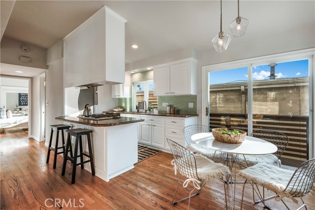 2605 Alma Avenue, Manhattan Beach, California 90266, 3 Bedrooms Bedrooms, ,1 BathroomBathrooms,Residential,Sold,Alma,SB20175307