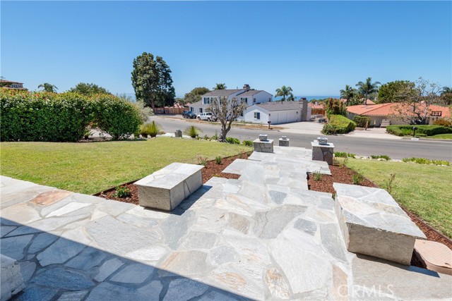 2820 Via Neve, Palos Verdes Estates, California 90274, 3 Bedrooms Bedrooms, ,1 BathroomBathrooms,Residential,Sold,Via Neve,SB21090867