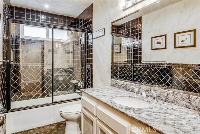 521 13th Street, Manhattan Beach, California 90266, 3 Bedrooms Bedrooms, ,1 BathroomBathrooms,Residential,Sold,13th,PW19054857