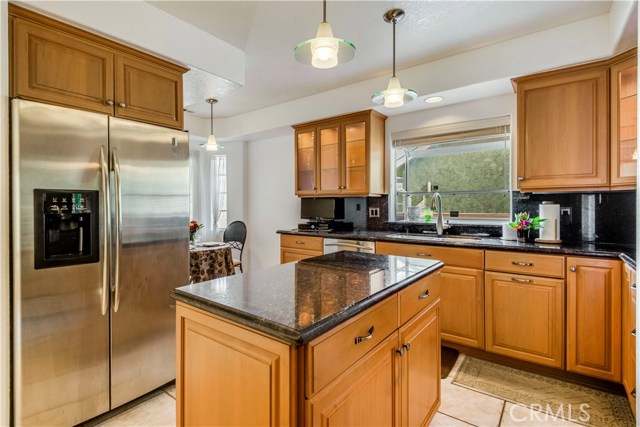 2308 Huntington Lane, Redondo Beach, California 90278, 4 Bedrooms Bedrooms, ,3 BathroomsBathrooms,Residential,Sold,Huntington,SB18274106