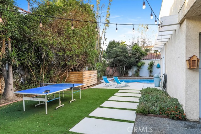 2121 Plant Avenue, Redondo Beach, California 90278, 4 Bedrooms Bedrooms, ,1 BathroomBathrooms,Residential,Sold,Plant,SB21007789
