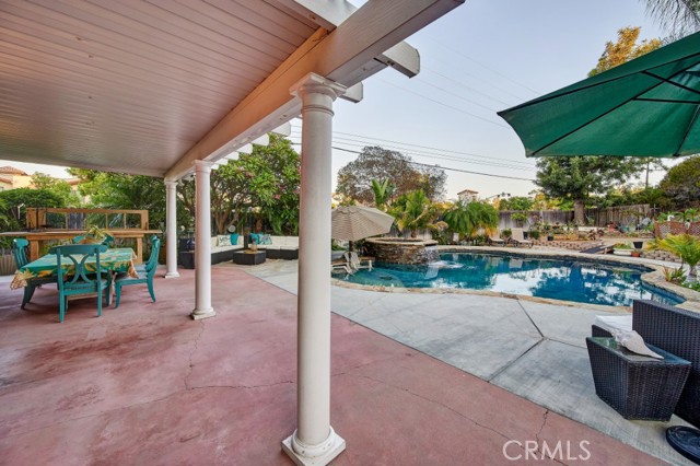 27845 Palmeras Place, Rancho Palos Verdes, California 90275, 5 Bedrooms Bedrooms, ,1 BathroomBathrooms,Residential,Sold,Palmeras,IV21165848
