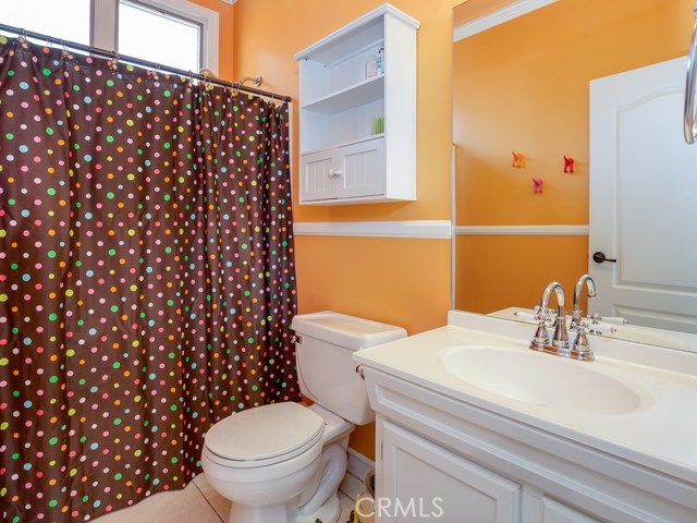 100 Irena Avenue, Redondo Beach, California 90277, 4 Bedrooms Bedrooms, ,3 BathroomsBathrooms,Residential,Sold,Irena,SB17089874