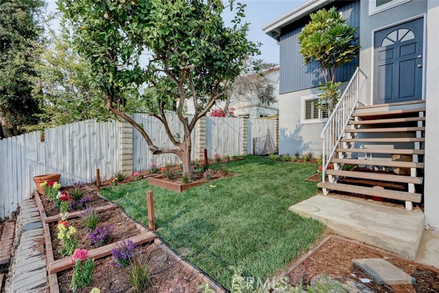 706 Green Lane, Redondo Beach, California 90278, 3 Bedrooms Bedrooms, ,2 BathroomsBathrooms,Residential,Sold,Green,SB20188022