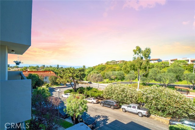 28121 Highridge Road, Rancho Palos Verdes, California 90275, 2 Bedrooms Bedrooms, ,2 BathroomsBathrooms,Residential,Sold,Highridge,PV20205935
