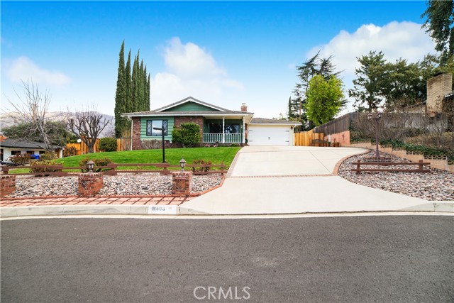 Detail Gallery Image 1 of 1 For 11403 Golden Gate Dr, Yucaipa,  CA 92399 - 3 Beds | 2/1 Baths