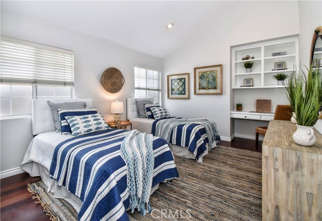2408 Curtis Avenue, Redondo Beach, California 90278, 3 Bedrooms Bedrooms, ,2 BathroomsBathrooms,Residential,Sold,Curtis,PV20196577