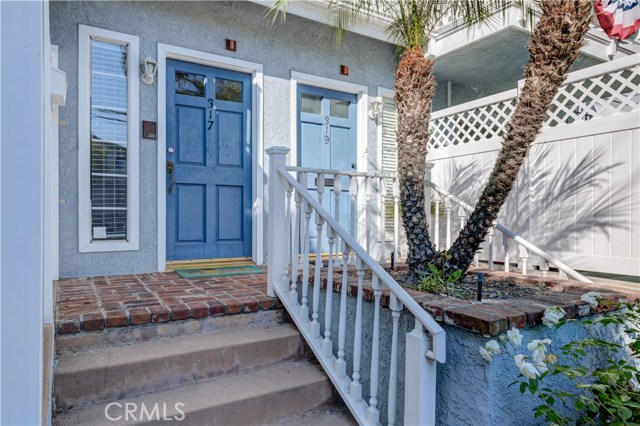 317 Emerald Street, Redondo Beach, California 90277, 2 Bedrooms Bedrooms, ,2 BathroomsBathrooms,Residential,Sold,Emerald,SB20221825