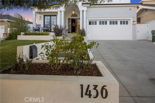 1436 23rd Street, Manhattan Beach, California 90266, 6 Bedrooms Bedrooms, ,6 BathroomsBathrooms,Residential,Sold,23rd,SB21003333