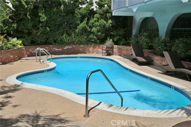 2 Bed Home for Sale in Culver City, California