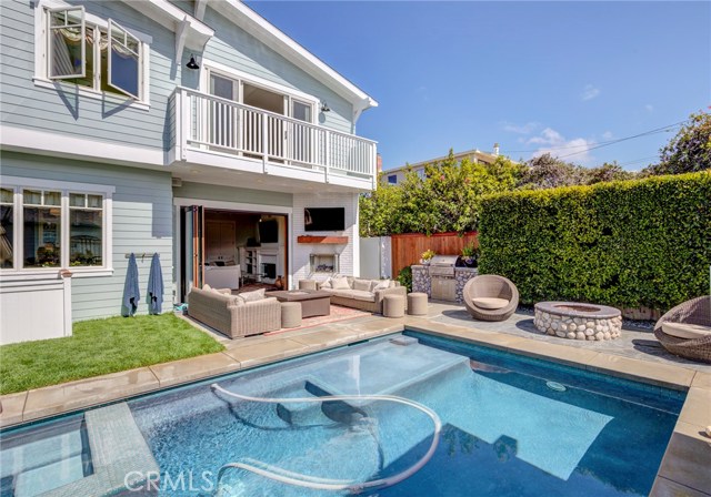 760 Avenue A, Redondo Beach, California 90277, 5 Bedrooms Bedrooms, ,2 BathroomsBathrooms,Residential,Sold,Avenue A,SB18247194